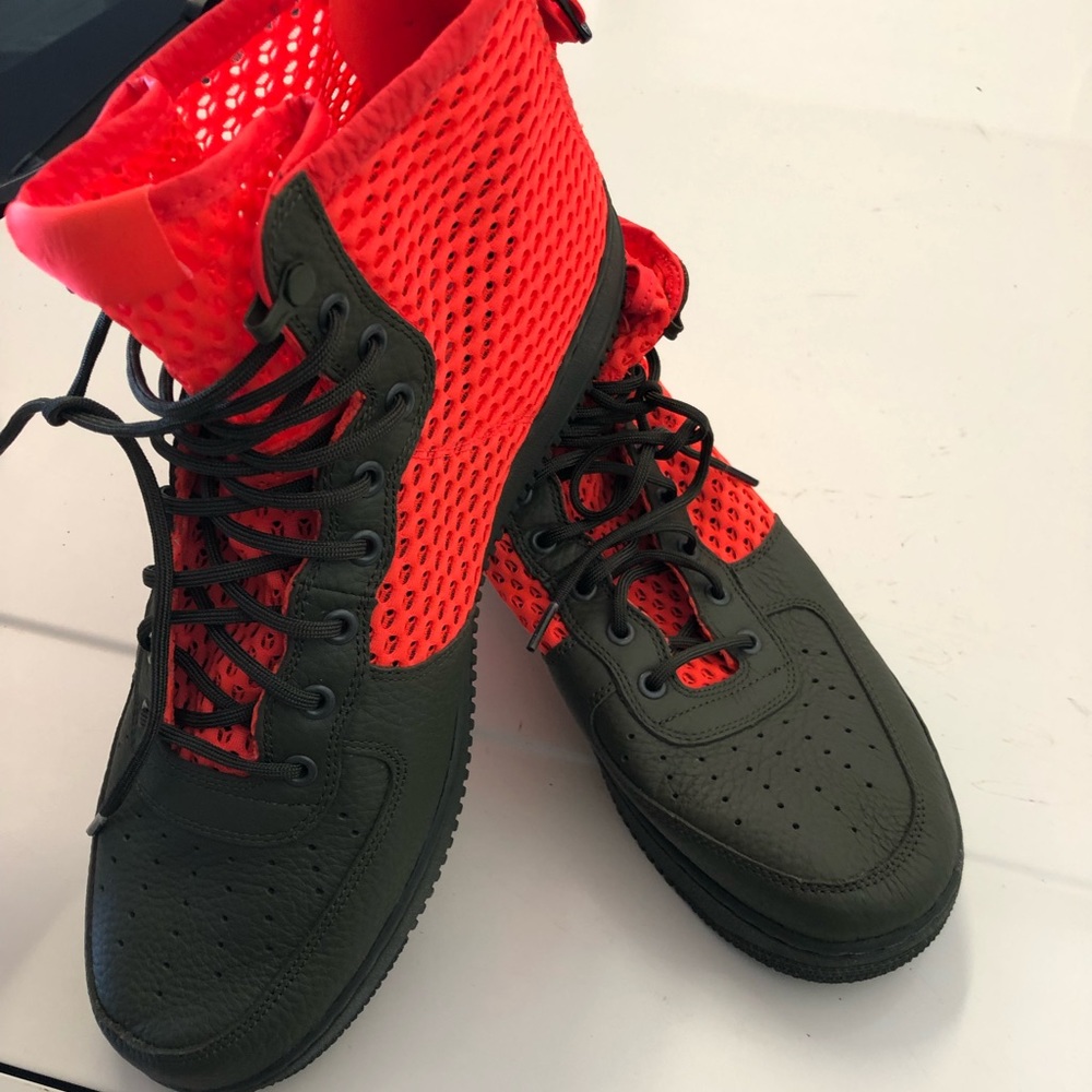 Nike shoes